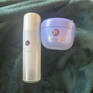 Tatcha Bundle of The Dewy Skin Cream and The Essence